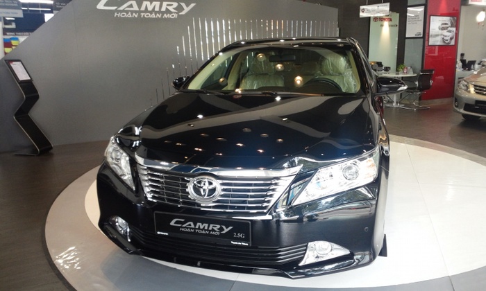 Toyota Camry 2014 giá tốt khuyến mãi lớn tại Toyota An Thành